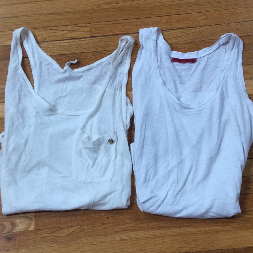 SOLD - Tank top bundle